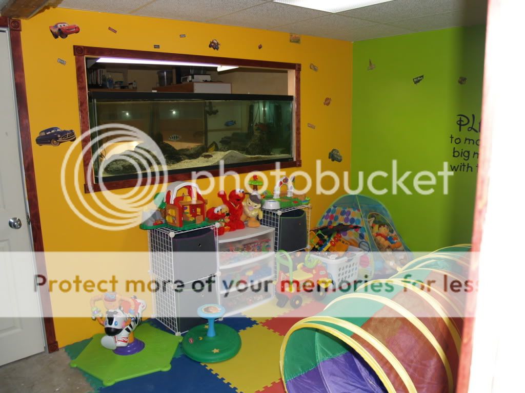 playroom ball pit